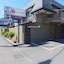 136 On Bealey - Motel