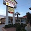 Coronada Inn And Suites