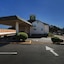 Americas Best Inns & Suites-Lincoln City