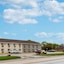 Super 8 By Wyndham Storm Lake
