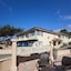 Blue Dolphin Inn