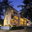 Treehouse Blue Hotel & Serviced Apartments