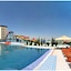 Golden Valley Hotel