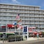 Commander Hotel & Suites