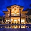 Red Frog Beach Island Resort