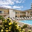 A Wave Inn