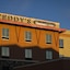 Teddy's Residential Suites New Town
