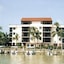 Bonita Resort And Club