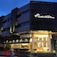 Riverside Boutique Hotel & Cafe