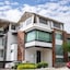 Giakor Suites