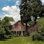 South Court Inn