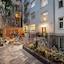 Amber Design Residence