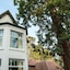 Burnside Hotel