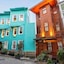 Wonder Wood Hotel