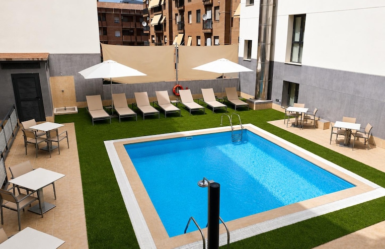 Piscine - 1