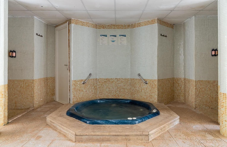 Spa - 4