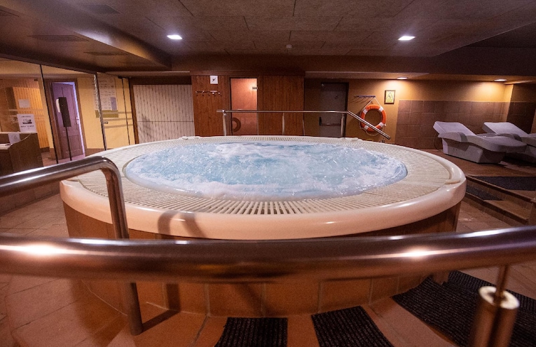 Spa - 2