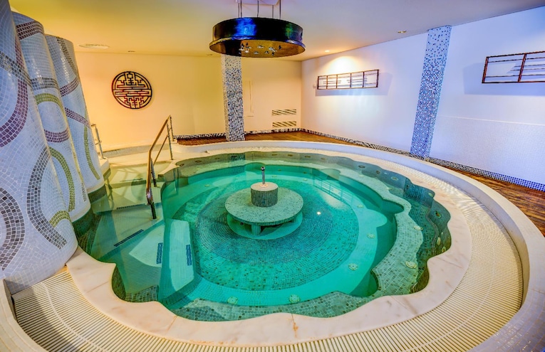 Spa - 2