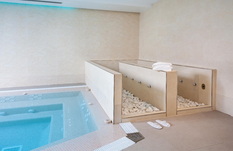 Spa - 3