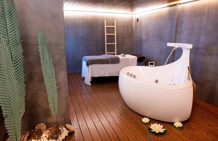 Spa - 2