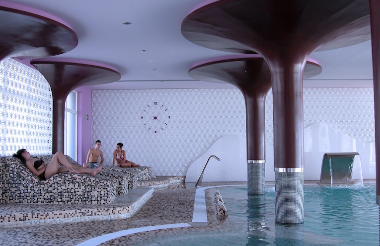 Spa - 2